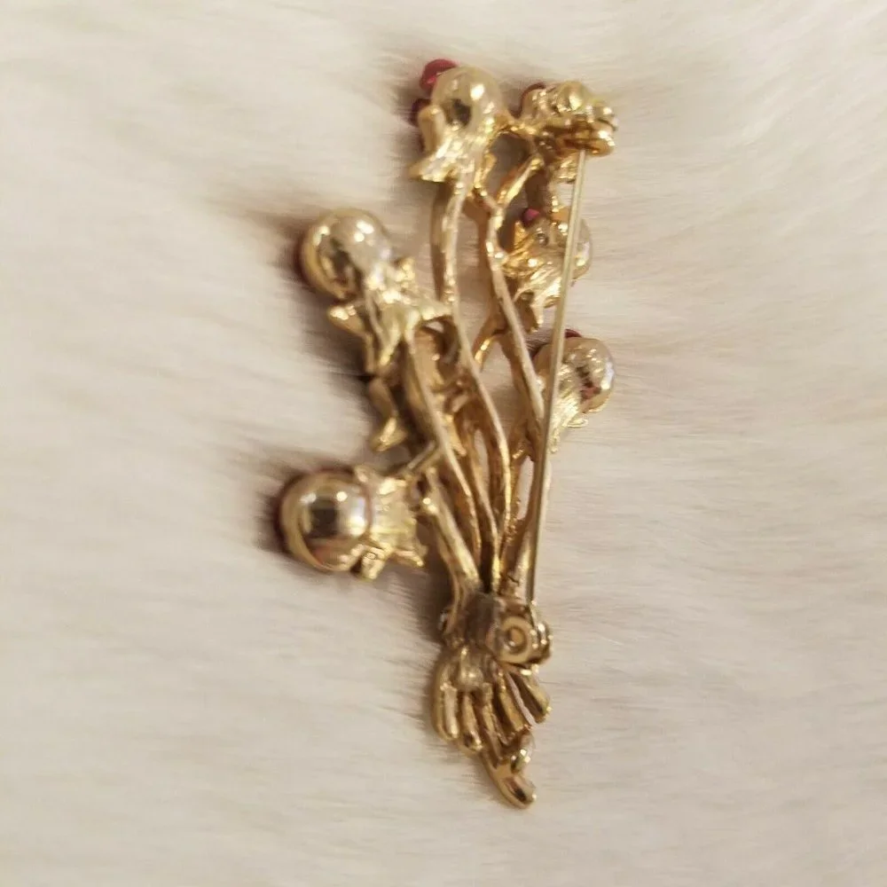 Vintage English Roses Brooch‎ Rhinestone Glitter Enamel Long Stem Floral 2509